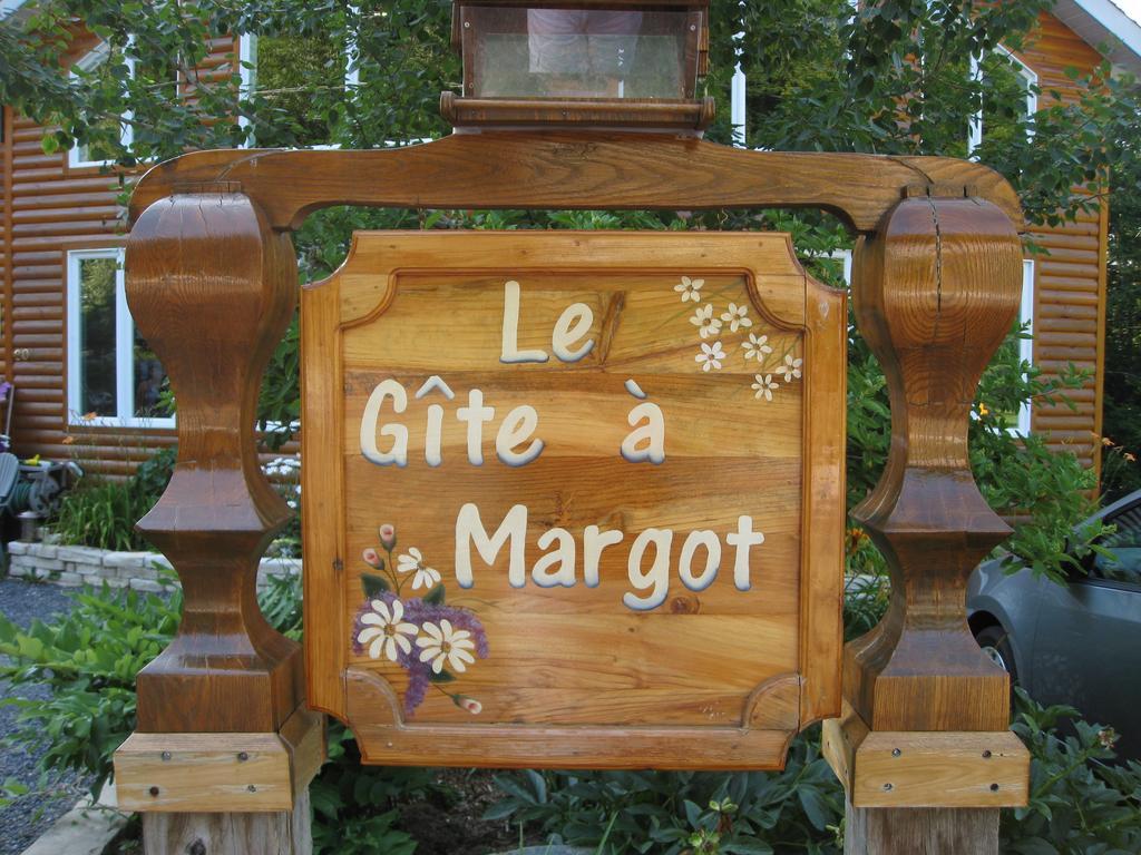 Le Gite A Margot Bromont Eksteriør billede